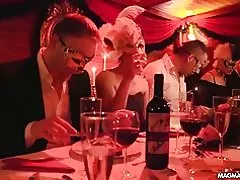 Magma filmas fetišas swinger šalis